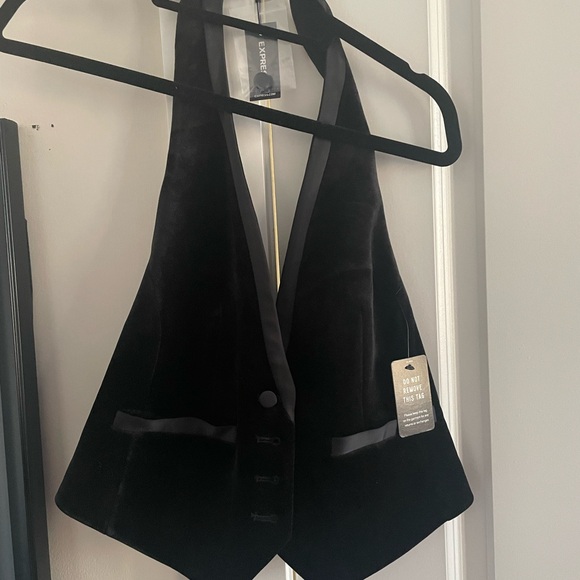 Express Velvet Button Front Halter Tuxedo Blazer Vest NWT - Picture 2 of 2